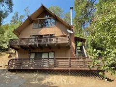 405 Wald Court, Crestline, California 92325