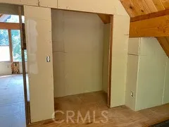 405 Wald Court, Crestline, California 92325