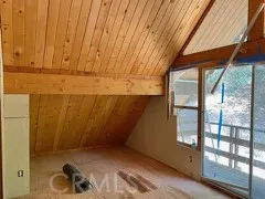 405 Wald Court, Crestline, California 92325