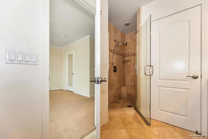 1039 Loretta Ln., Carlsbad, California 92009