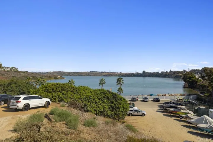 1039 Loretta Ln., Carlsbad, California 92009