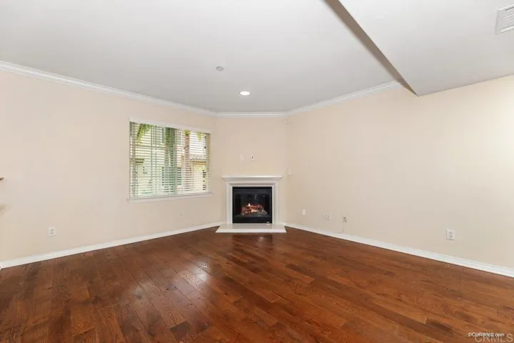 1039 Loretta Ln., Carlsbad, California 92009