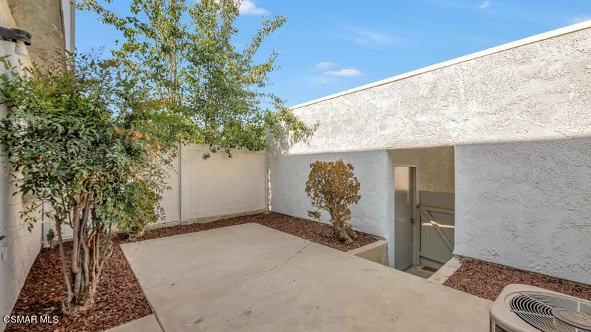 291 Green Moor Place  -  HsHProd-38