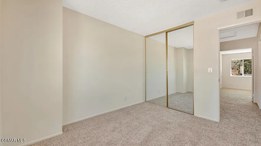 291 Green Moor Place  -  HsHProd-36