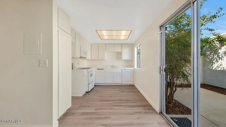 291 Green Moor Place  -  HsHProd-24