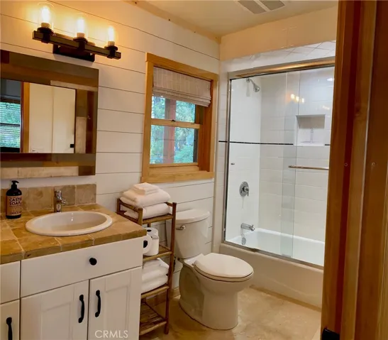 main floor bath
