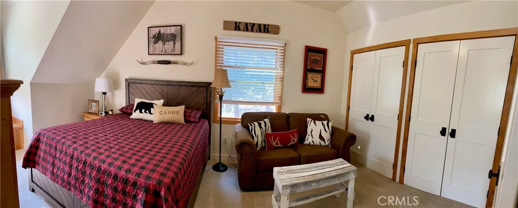 right bedroom
