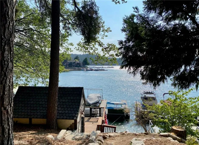 dock/house