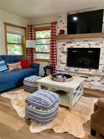 205 Bret Harte Road, Lake Arrowhead, California 92352