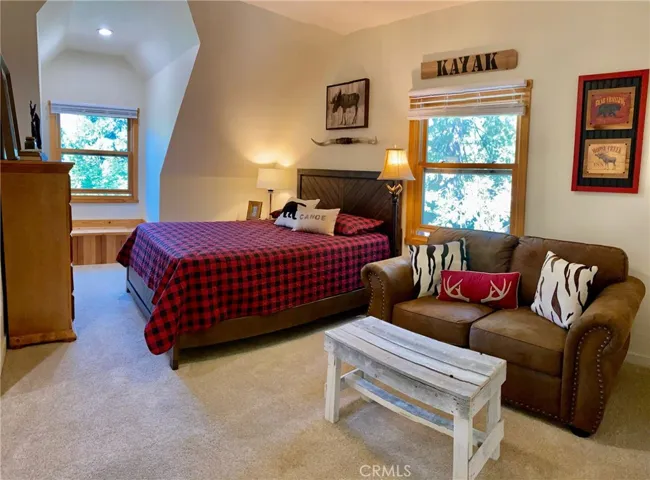 right bedroom