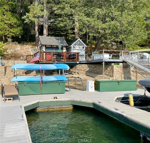dock/Kayaks/rack