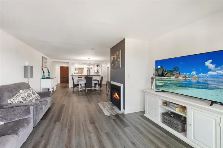 700 Esplanade 18, Redondo Beach, California 90277