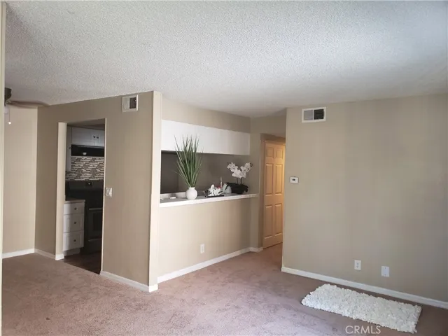 2345 Highbury Avenue 15, Los Angeles, California 90032