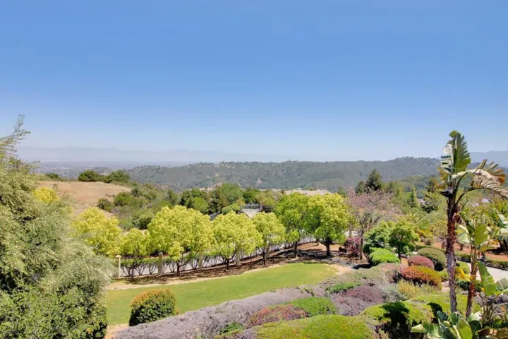 13215 Peacock Court, Cupertino, California 95014