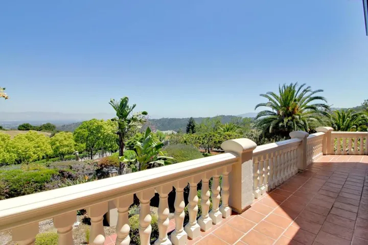 13215 Peacock Court, Cupertino, California 95014