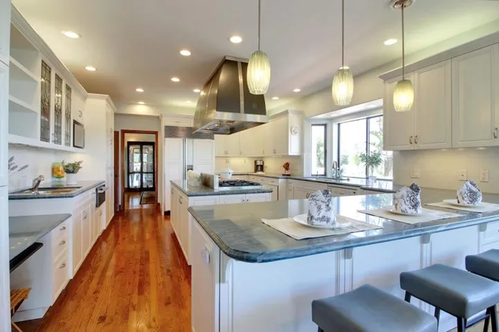 13215 Peacock Court, Cupertino, California 95014