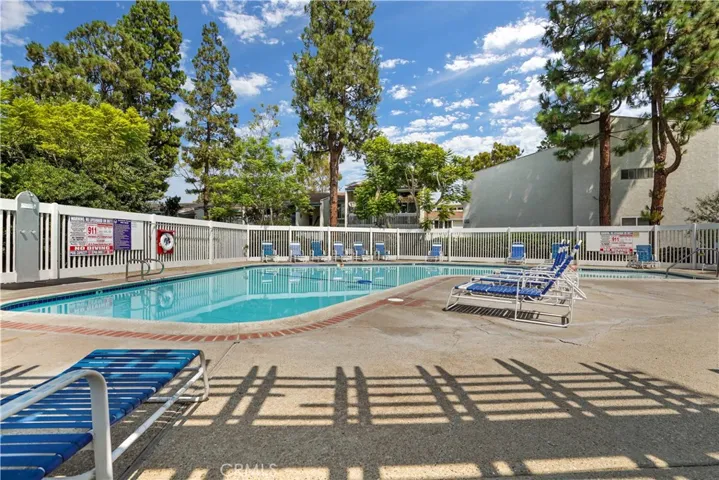 824 Camino Real 104, Redondo Beach, California 90277