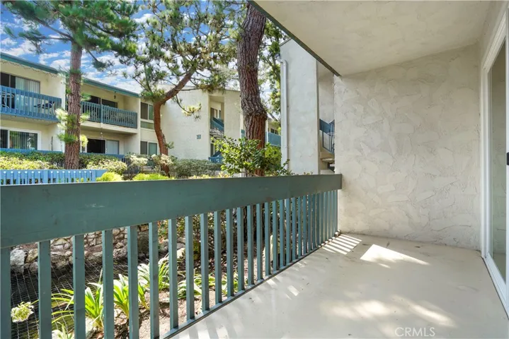 824 Camino Real 104, Redondo Beach, California 90277