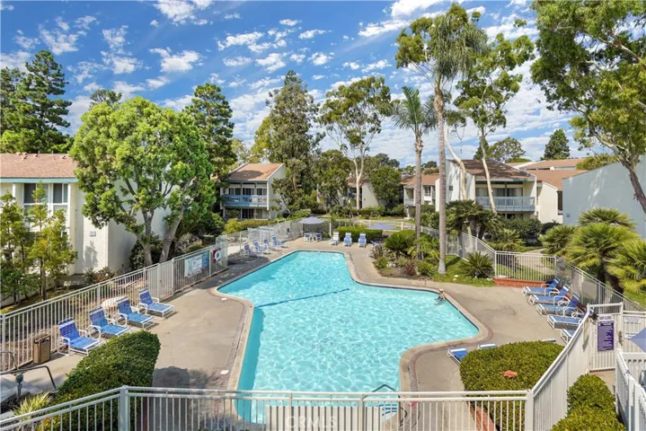 824 Camino Real 104, Redondo Beach, California 90277