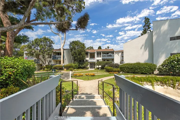 824 Camino Real 104, Redondo Beach, California 90277