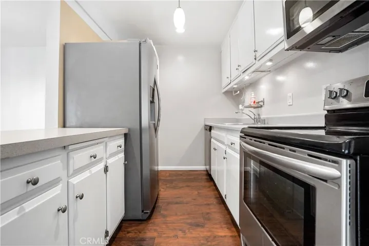 Stainless appliances