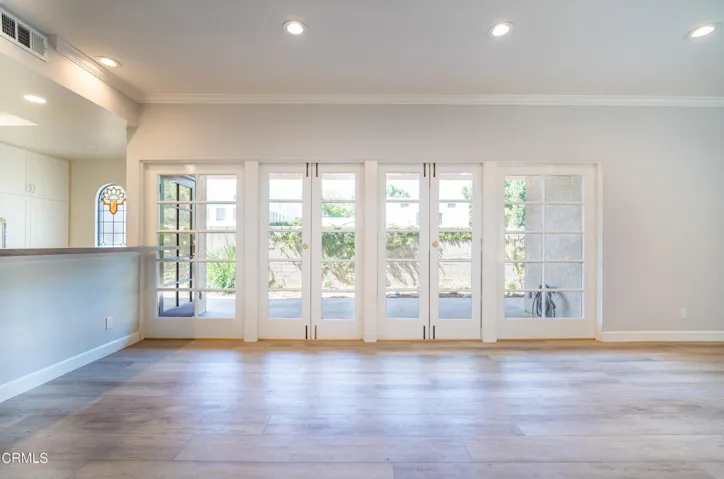 121 Wilson Ave Unit 101 Full Resolution-