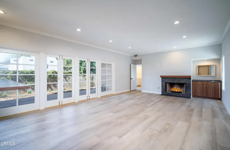 121 Wilson Ave Unit 101 Full Resolution-