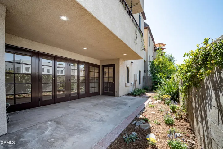 121 Wilson Ave Unit 101 Full Resolution-