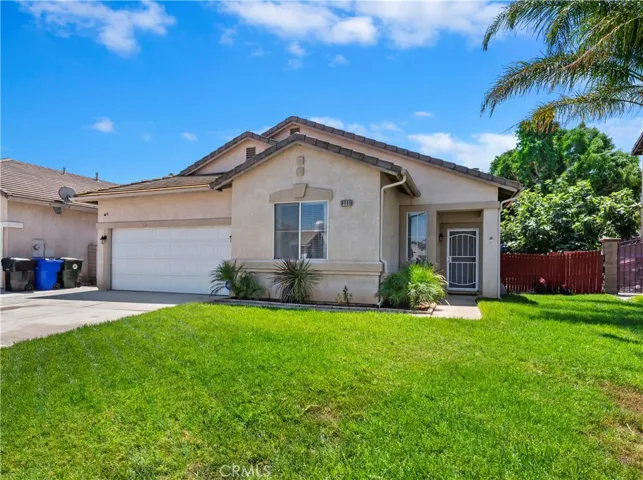 8080 Linares Ave
