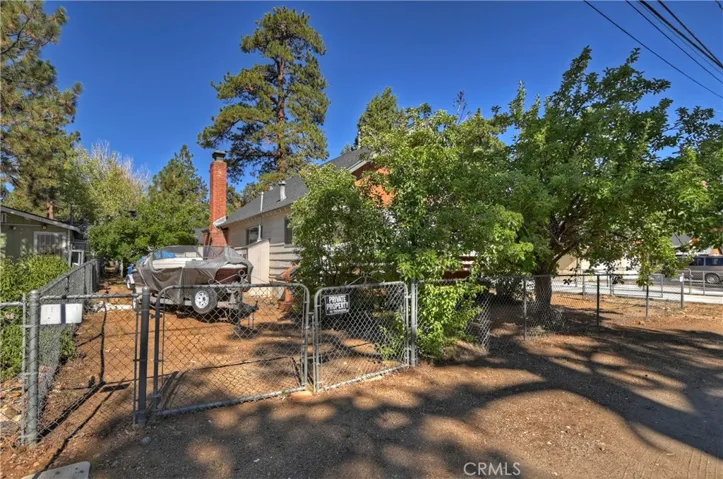 644 San Bernardino Avenue, Big Bear, California 92386