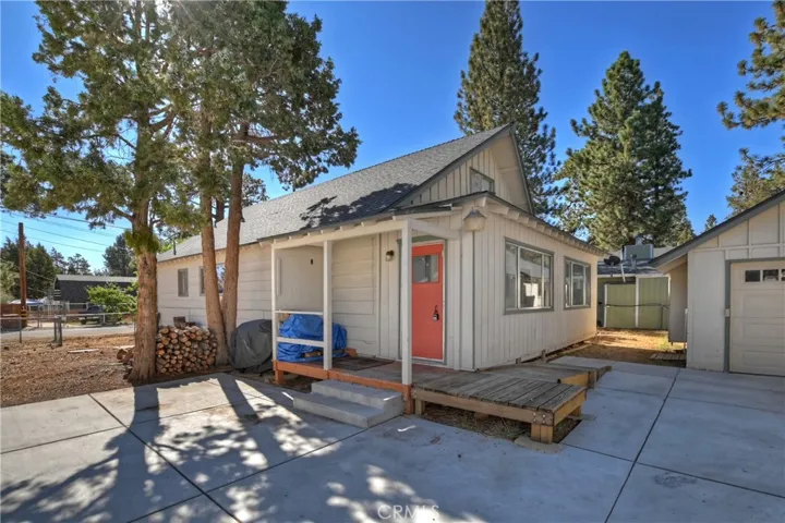 644 San Bernardino Avenue, Big Bear, California 92386