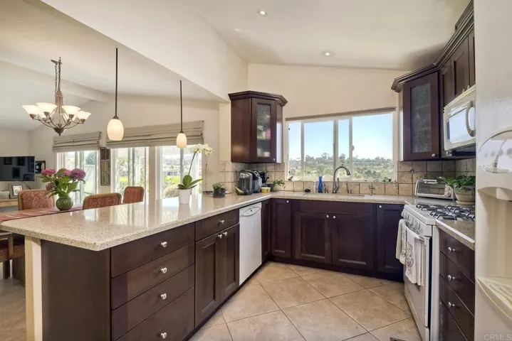 2010 W San Marcos Blvd #126, San Marcos, California 92078