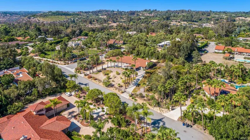 17544 Avenida Peregrina, Rancho Santa Fe, California 92067