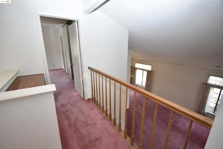 19225 Lakeridge Rd, Castro Valley, California 94546