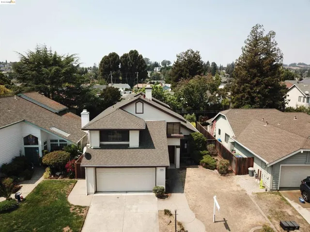 19225 Lakeridge Rd, Castro Valley, California 94546