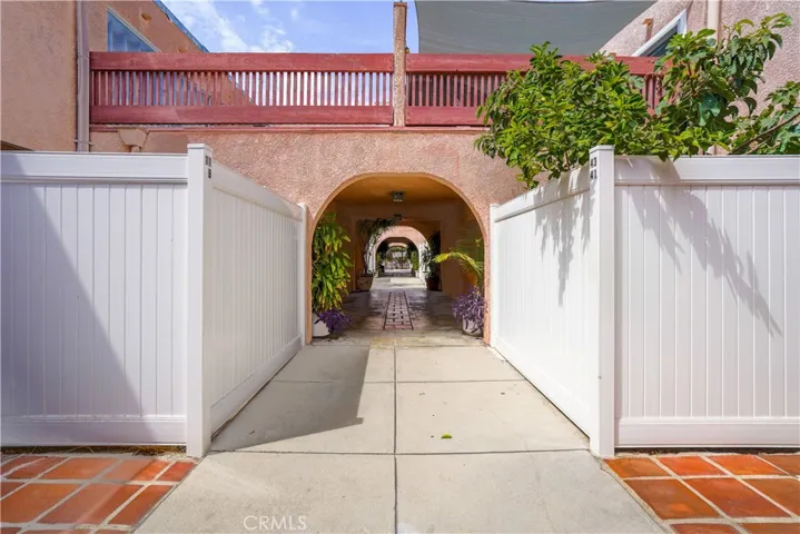 7924 Woodman Avenue 45, Panorama City, California 91402