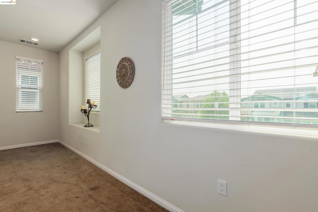 979 Princess Way, Brentwood, California 94513 home-pic-17
