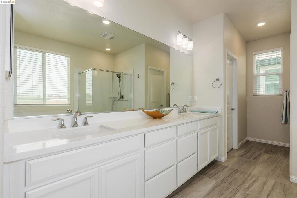 979 Princess Way, Brentwood, California 94513 home-pic-20