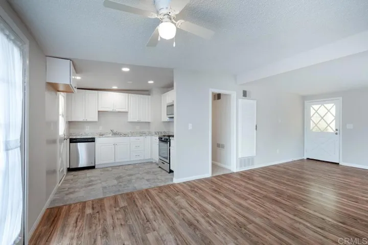 1397 Ivory Court, El Cajon, California 92019