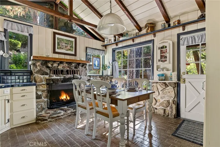 dining area/fireplace