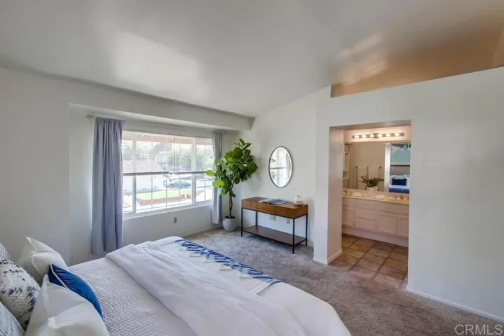 8652 Rideabout Lane, San Diego, California 92129