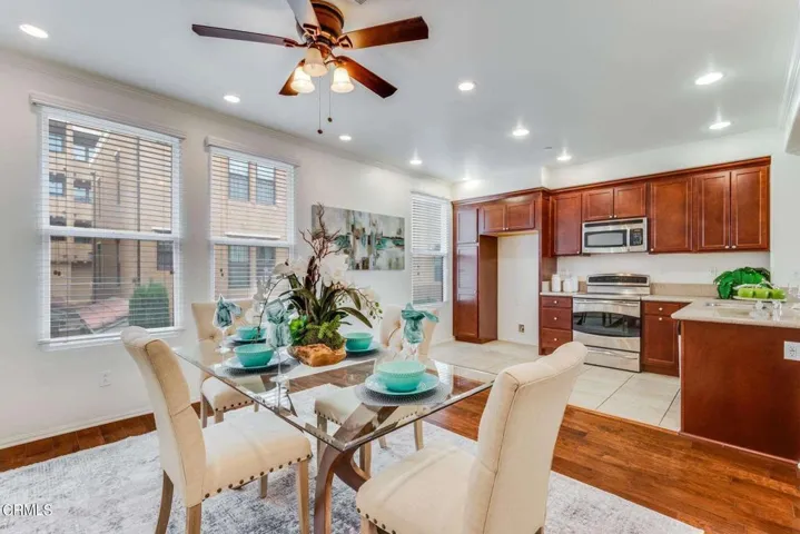 Dining & kitchen