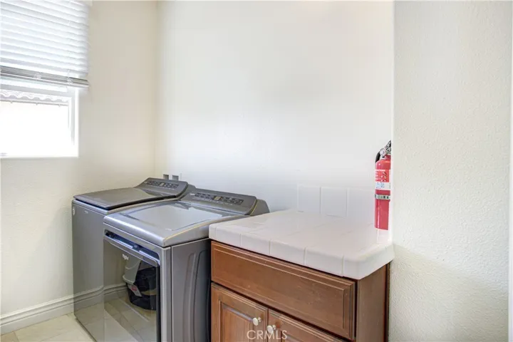 308 Siratt Drive, Santa Maria, California 93454
