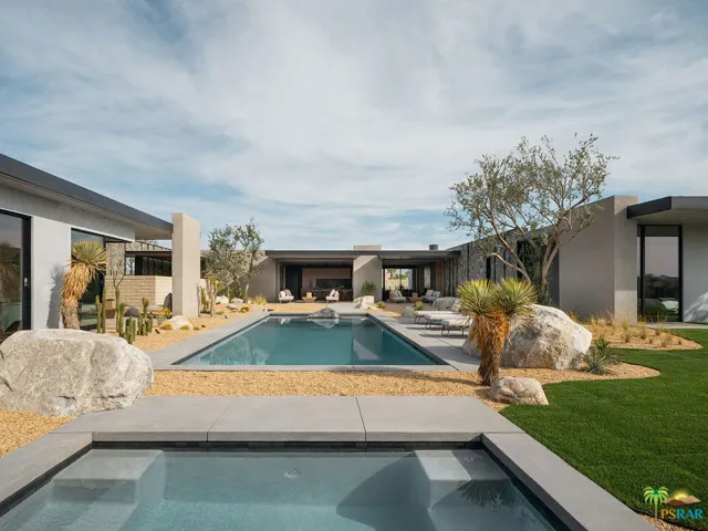 5 Echo Lane, Rancho Mirage, California 92270
