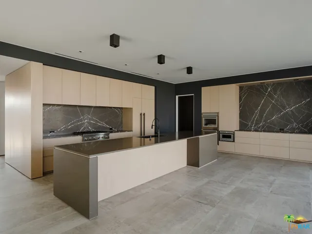 5 Echo Lane, Rancho Mirage, California 92270