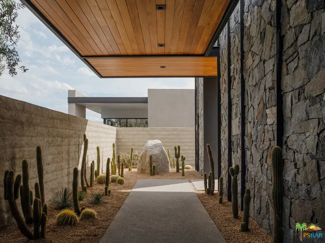 5 Echo Lane, Rancho Mirage, California 92270