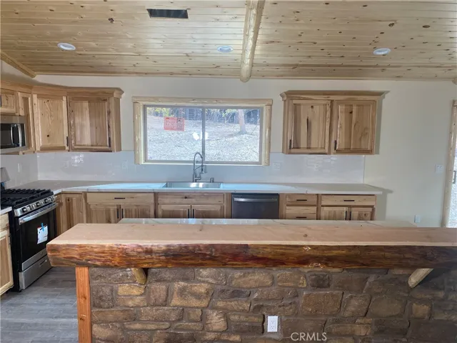 42605 Avalon Road, Big Bear, California 92315