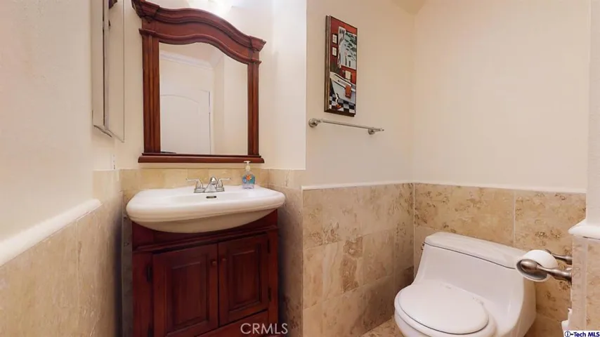 809 E Acacia Ave Avenue D, Glendale, California 91205