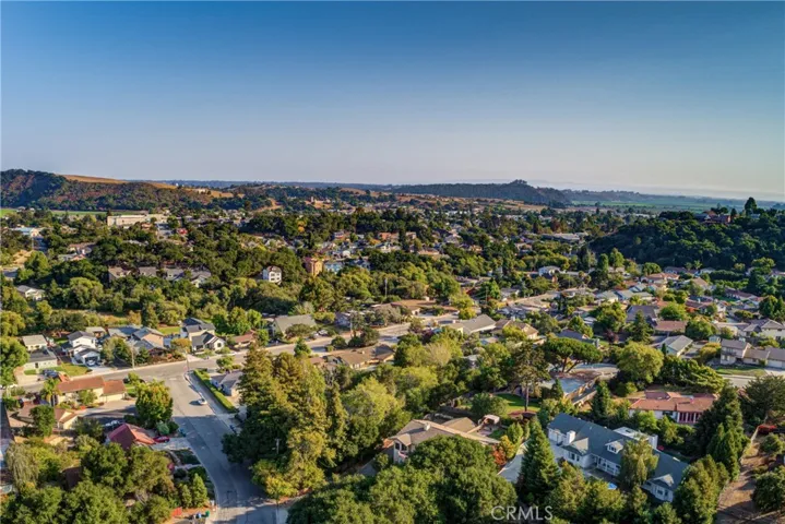 230 Canyon Way, Arroyo Grande, California 93420
