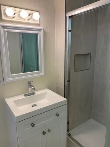 119 Highland Avenue A, Burlingame, California 94010